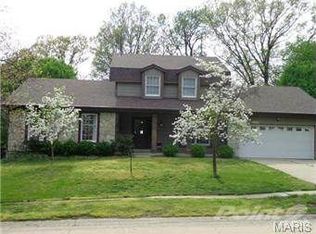 2193 Sycamore Hill Ct, Chesterfield, MO 63017