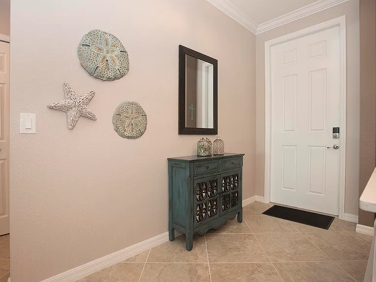 1010 Tidewater Shores Loop #204 — Photo 10