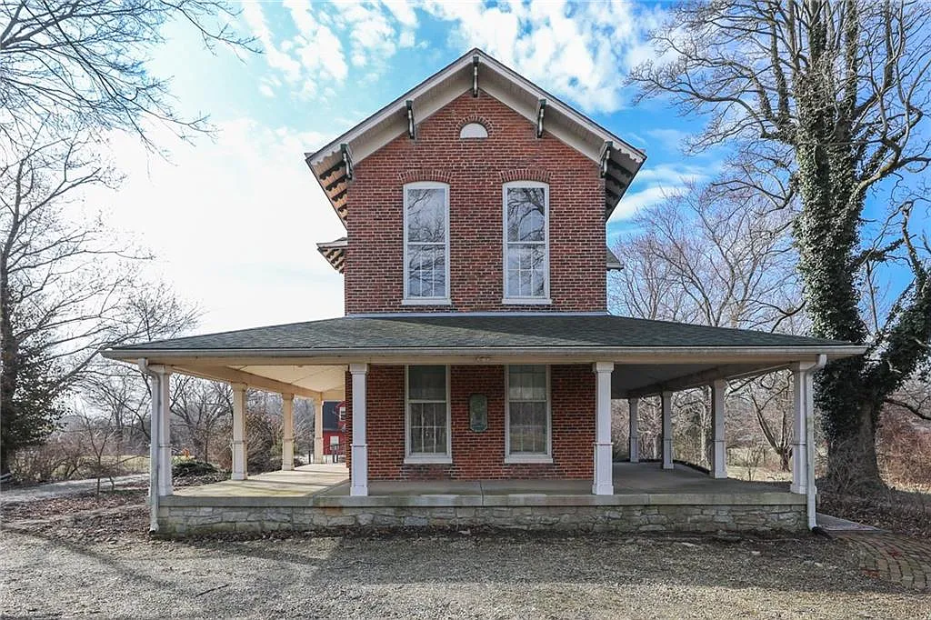 Property photo 4
