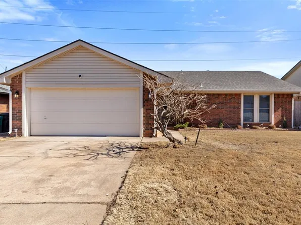 8232 Wilshire Ridge Dr, Oklahoma City, OK 73132