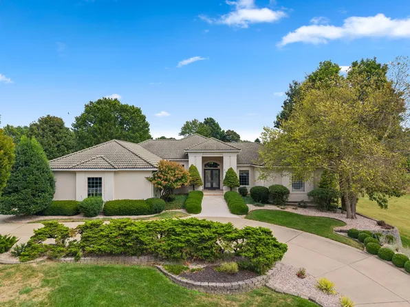 5364 S Castlebay Drive, Springfield, MO 65809