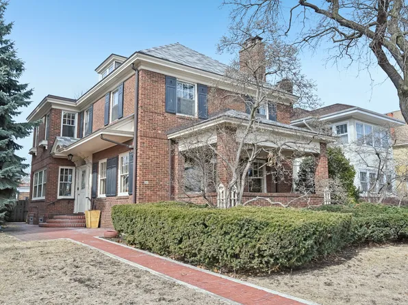 207 Linden Ave, Oak Park, IL 60302