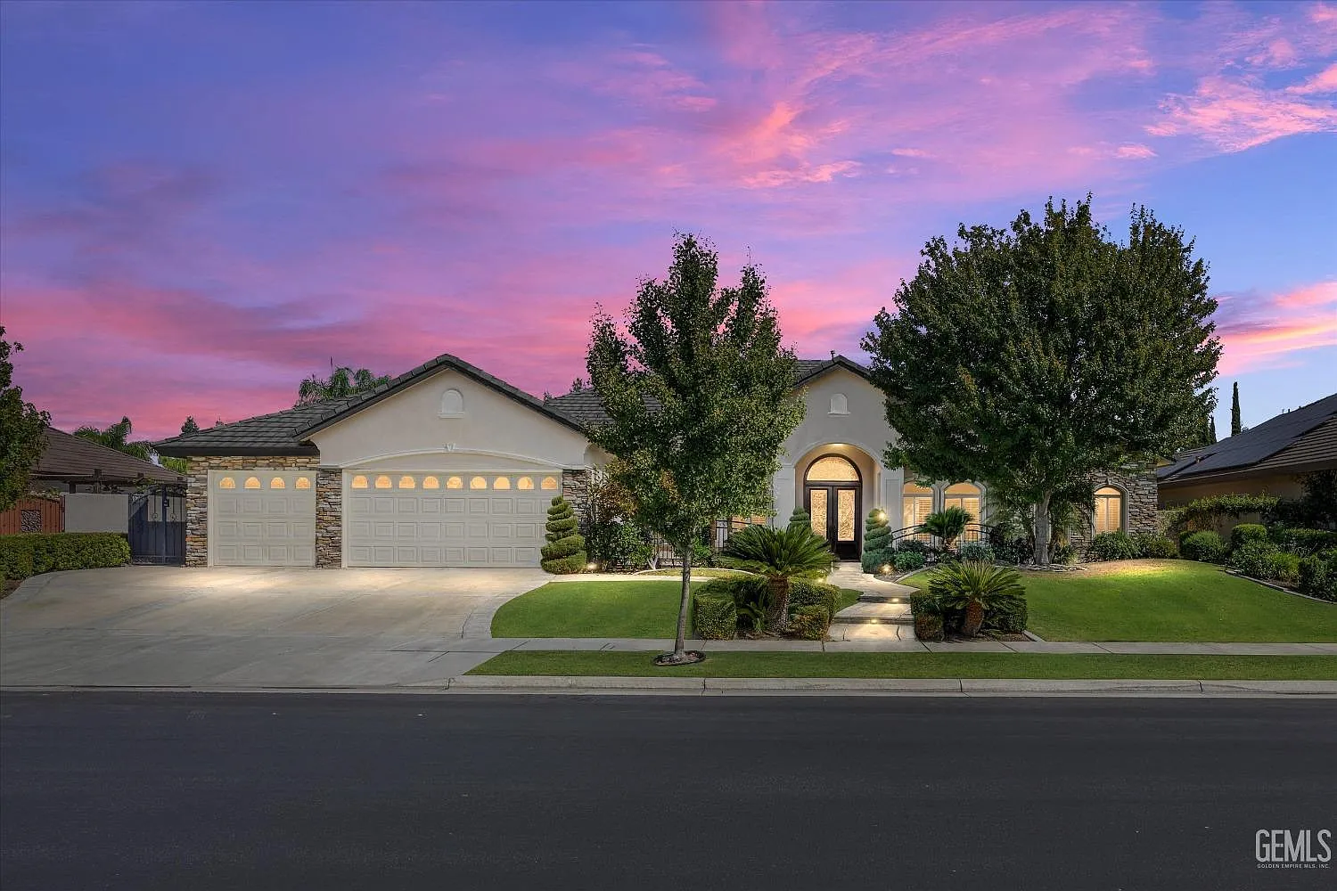 11308 Stancombe Ln photo 1