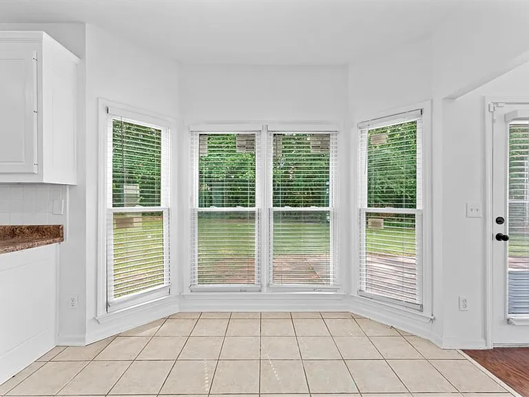4267 Azalea Walk — Photo 8