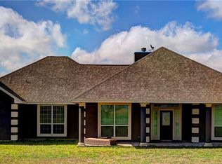222 S Hollow Tree Dr, Alice, TX 78332