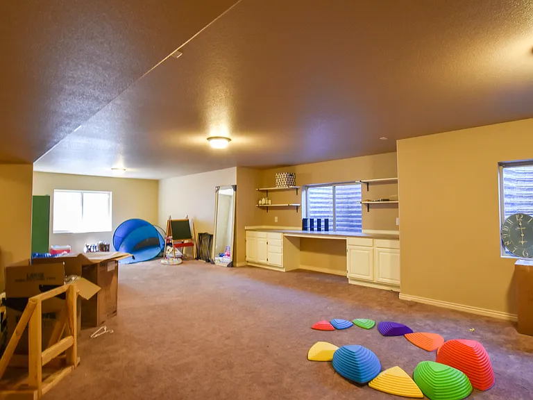 5208 Monarch Crest Way — Photo 35