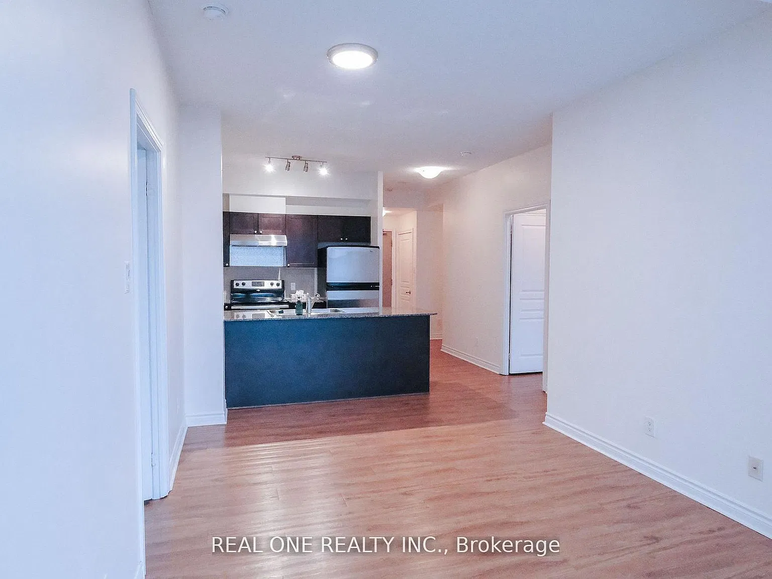 3525 Kariya Dr — Photo 2