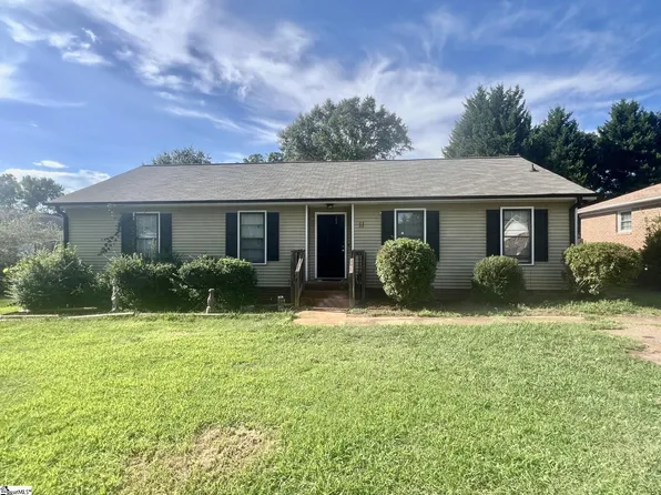 11 Berea Forest Cir, Greenville, SC 29617