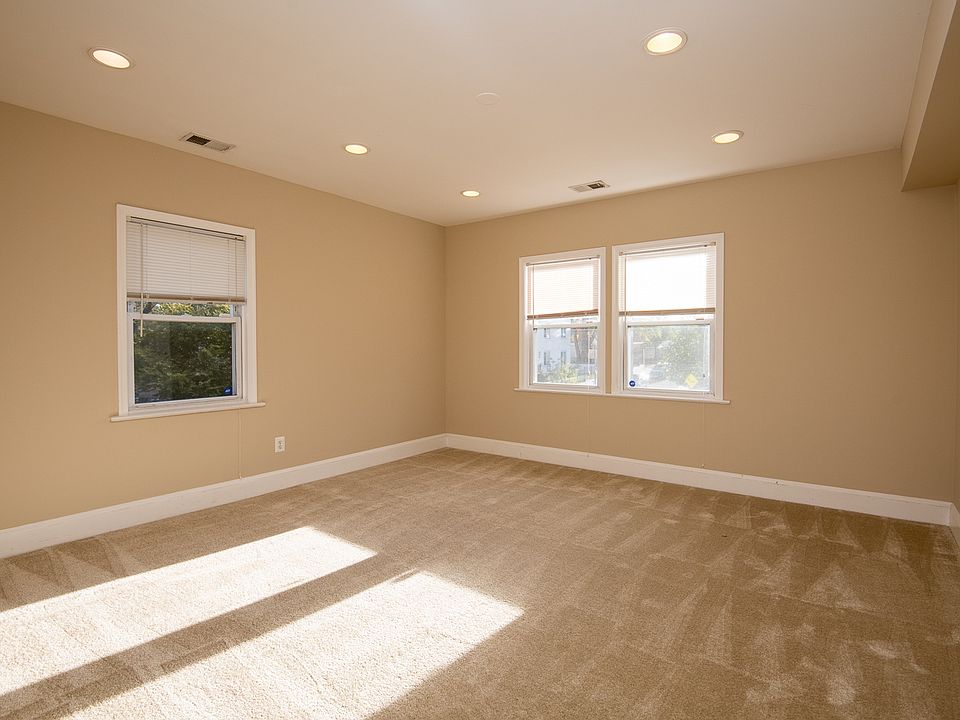 1668-Trinidad-Ave-NE-#4-2021-10-27-1_10282021