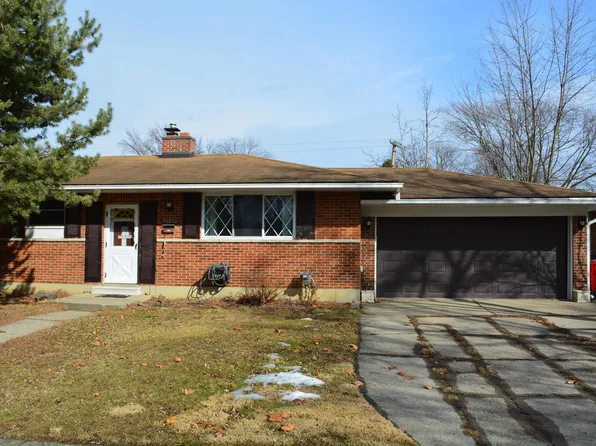 36278 Oakshire St, Clinton Township, MI 48035