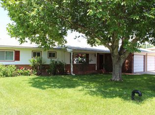 2707 Chapulin Rd SW, Albuquerque, NM 87105