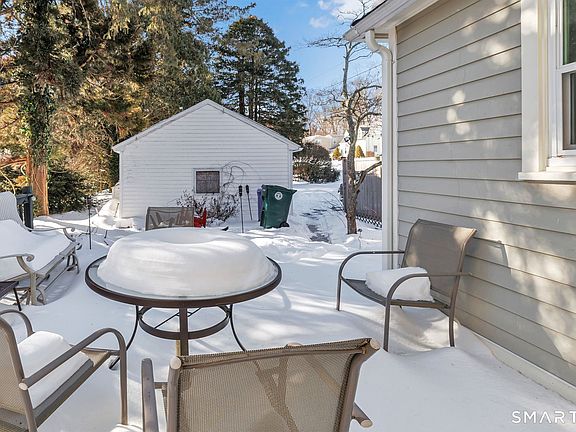 2nd image of 185 Cutspring Road