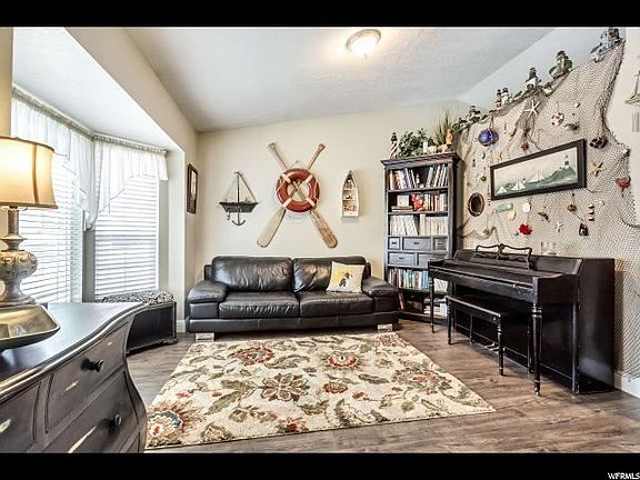 4th image of 3668 S Brook Hollow Ct