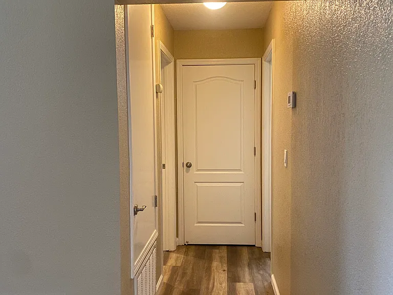 1177 Norwegian Ave — Photo 9