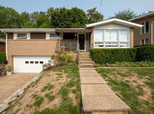 1037 Towervue Dr, Pittsburgh, PA