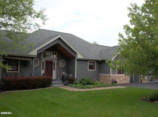 10 Timberon Trl, Galena, IL 61036