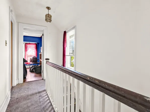 190-63 112th Avenue image 7 of 10