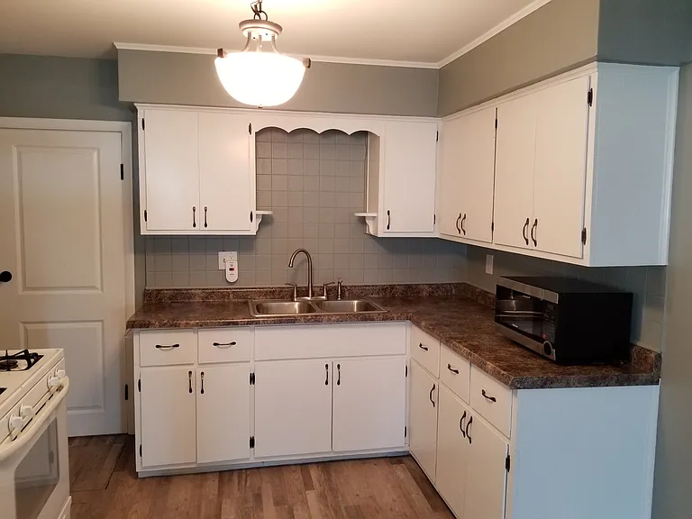 225 Bruce Rd #1 — Photo 6