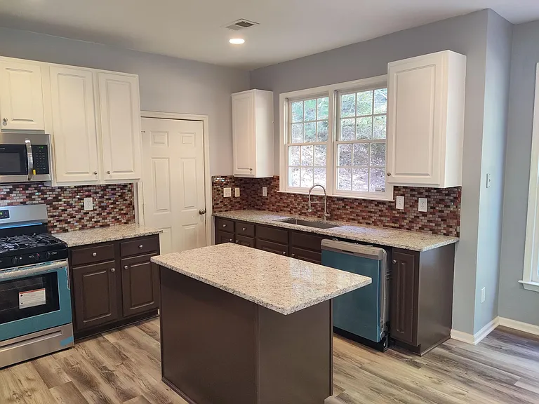 2015 Aldbury Ln — Photo 16