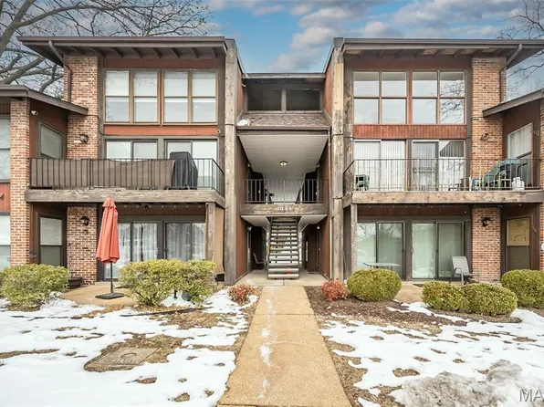 1084 Mersey Bend Dr APT D, Saint Louis, MO 63129