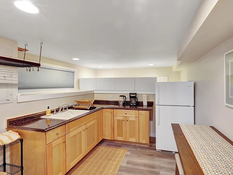7911 5th Ave NE #2 — Photo 5