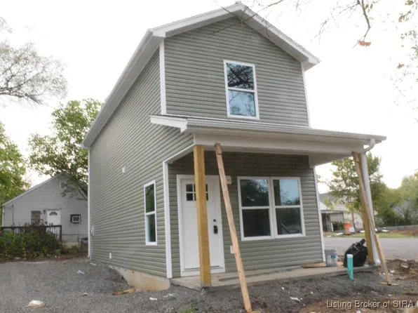 331 Marshall, Charlestown, IN 47111