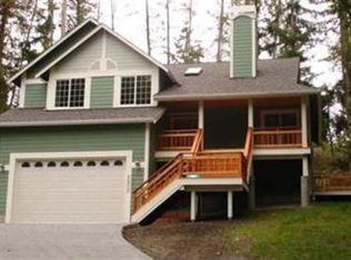 5900 NE Spruce Dr, Hansville, WA 98340
