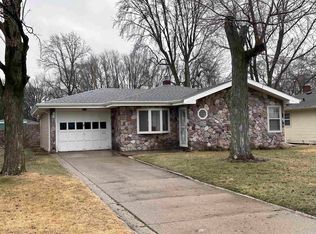 2512 Monger Ave, Elkhart, IN 46517