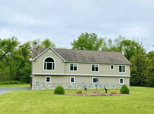139 Hockanum Rd, Hadley, MA 01035