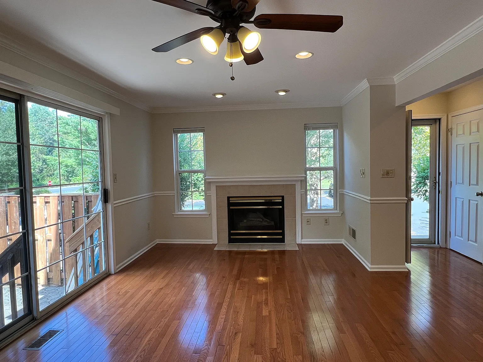 5006 Spruce Mill Dr — Photo 4