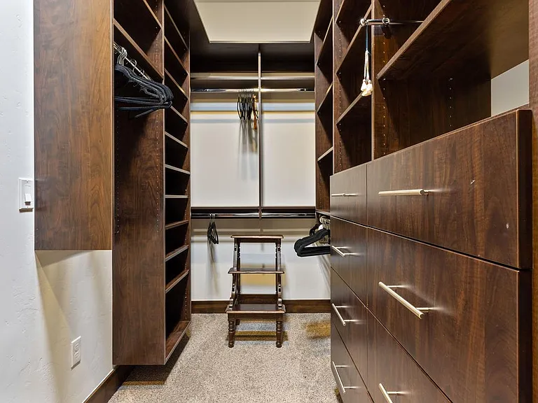 688 N Explorer Peak Dr — Photo 28