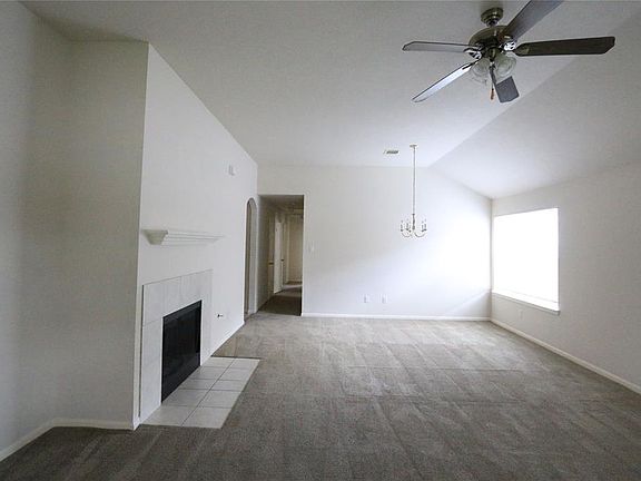 5th image of 18818 S Wimbledon Dr