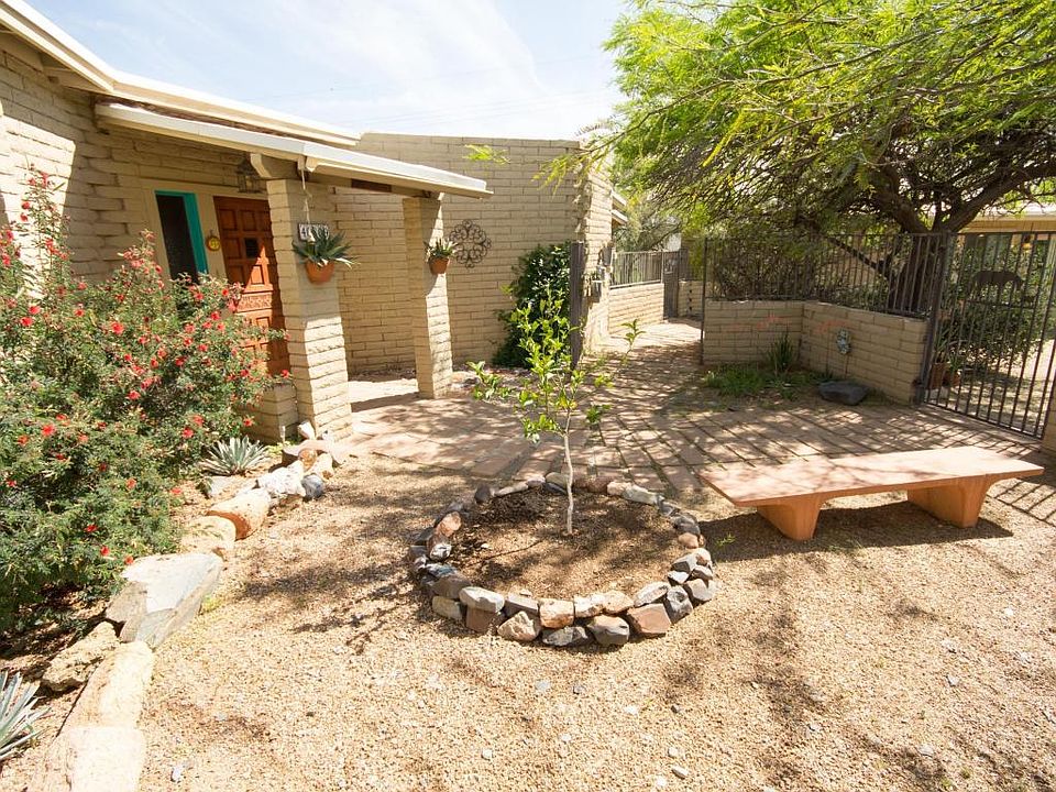1st image of 40805 N Wiletta Dr