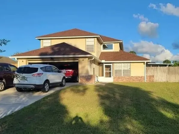 2893 Monarch Ave, Deltona, FL 32738