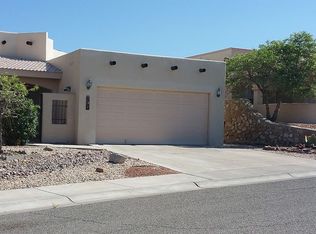 741 Hellenic Dr, Las Cruces, NM 88011