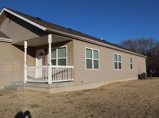 2425 Deerfield Blvd, Junction City, KS 66441