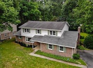 1311 Bonnie Ave, Bethlehem, PA 18017