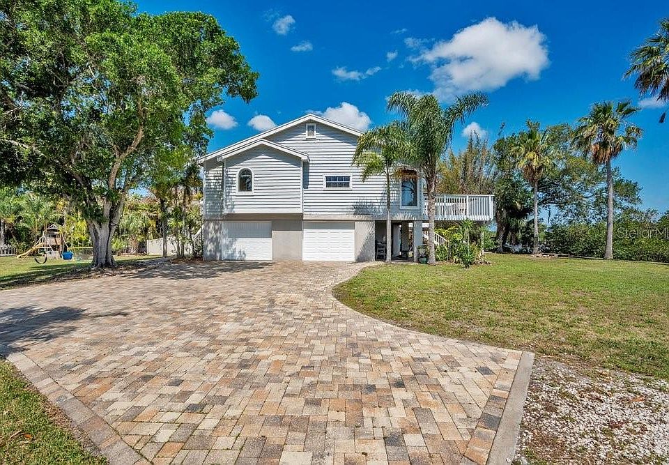1st image of 3858 Shore Blvd
