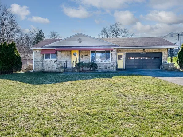 1444 Lascerne Cir N, Mansfield, OH 44906