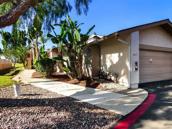 2nd image of 9937 Aviary Dr