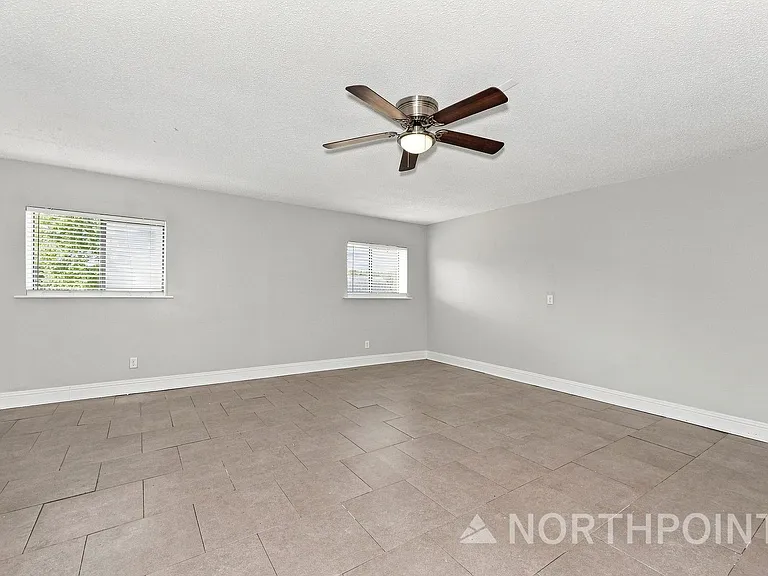 2616 Alamain Dr — Photo 7
