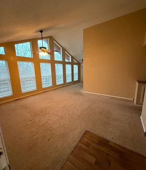 Skyline Dr — Photo 2