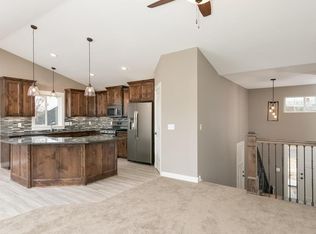 19574 Baldwin St NW, Elk River, MN 55330