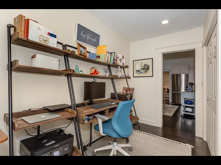 32 Billings St — Photo 10