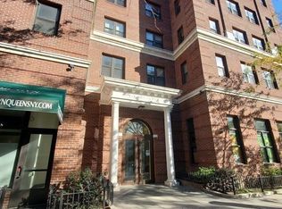 8401 37th Ave #401, Flushing, NY 11372