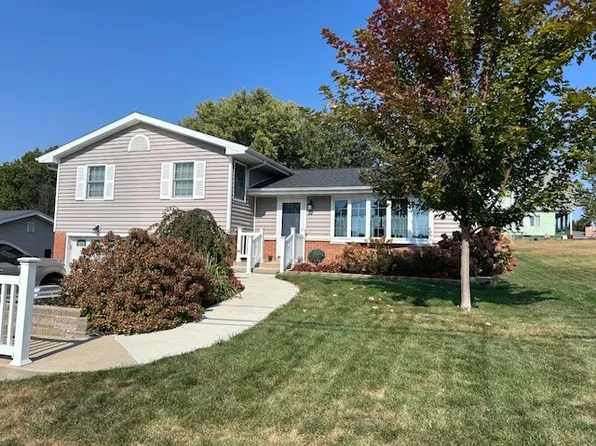 1119 3rd Ave, Fulton, IL 61252