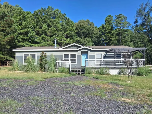 2850 County Road 233d, Overton, TX 75684