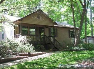 369 Staplewood Rd, Lexington, NC 27295