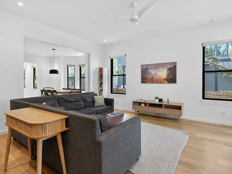 96 Henry St #1 — Photo 7