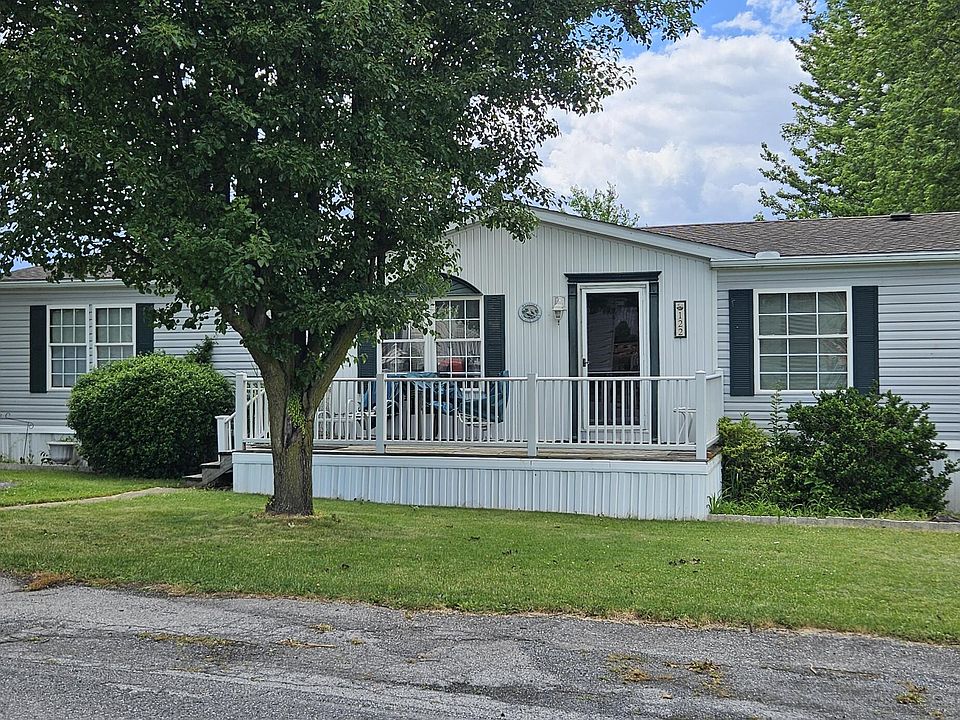1st image of 122 Marian Ave